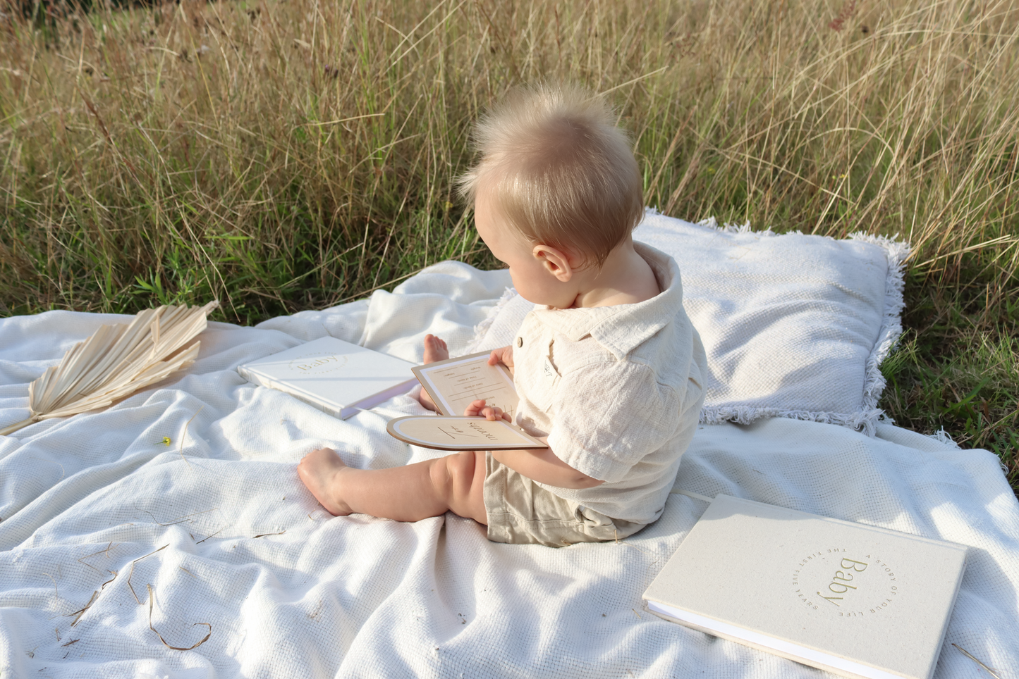 Baby Memory Book with Linen Bag - Pregnancy to 5 Years - Classic White
